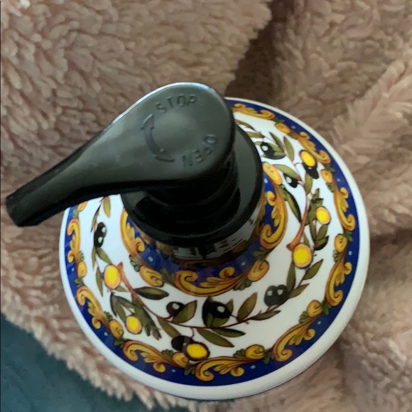 italian Deruta Other Italian Deruta Hand Soap 25 Oz Olive Thyme Poshmark